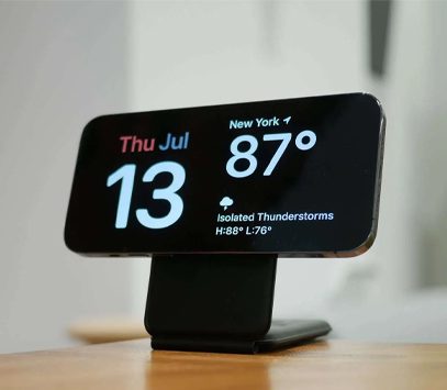 Biến iPhone Thành Màn Hình Thông Minh Khi Sạc